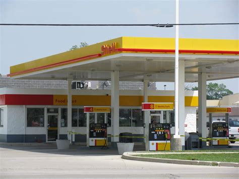 Full service stations are more common in wealthy and upscale areas. The cost of full service is usually assessed as a fixed amount per US gallon. The first self-service station in the United States was in Los Angeles, opened in 1947 by Frank Urich. In Canada, the first self-service station opened in Winnipeg, Manitoba, in 1949.